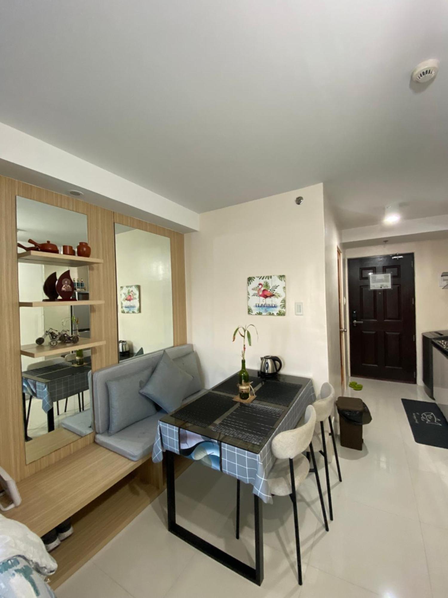 The Persimmon Condominium Cebu Stadt Exterior foto